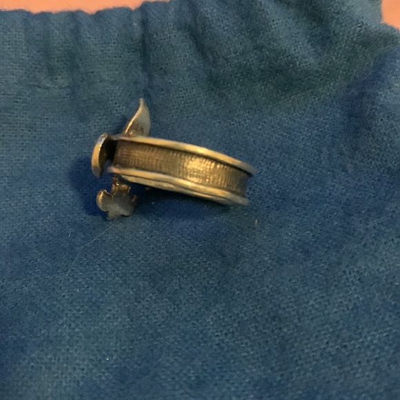 Mignon faget fleur de lis  earring and ring set Size 8 - Picture 5 of 6